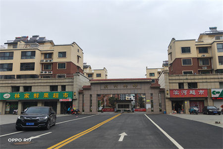 宝龙花园3室2厅2卫正房133.5㎡车库35